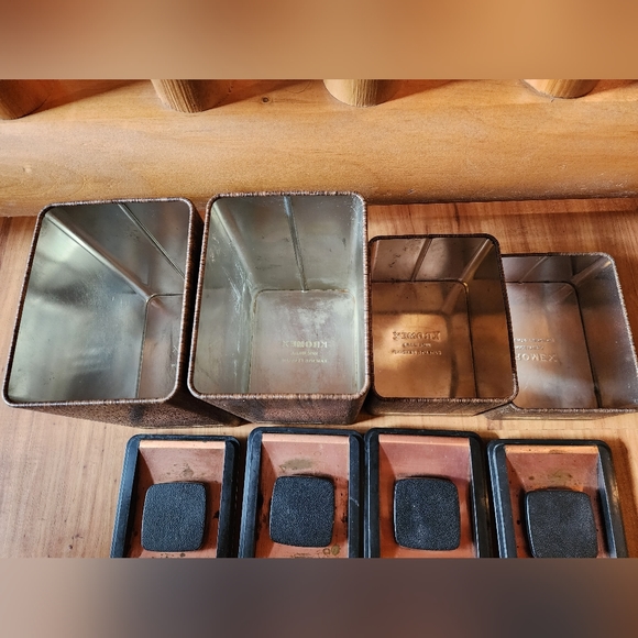 Vintage Kromex Stackable Canisters With Faux Wood Grain and Copper Lids. - Picture 6 of 7